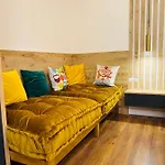 Apartmán Chestnut Yard *