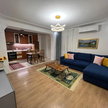 Апартаменты Chestnut Yard Тирана