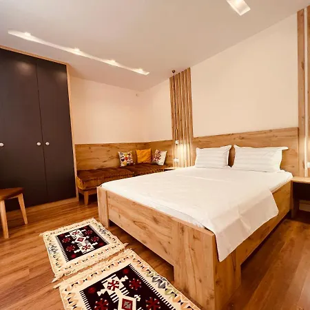 Chestnut Yard Appartement Tirana